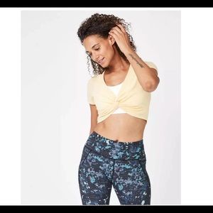 LAST CHANCE: Sweaty Betty Arc Knot Crop